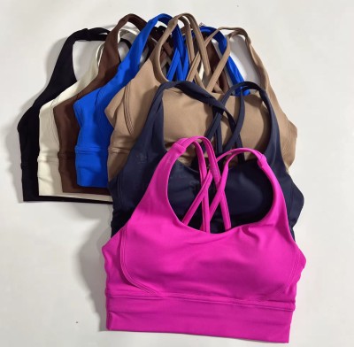 Топ спортивный StrongHold - купить в Каранбаше